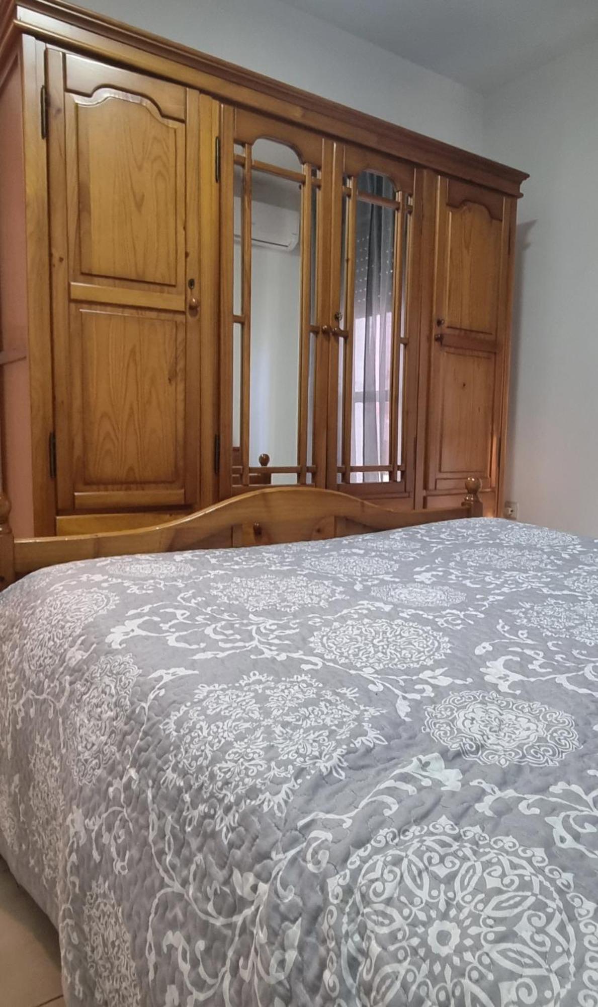 Apartamento Cayetano Rota Luaran gambar